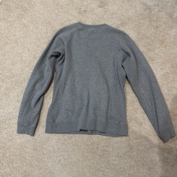 Duluth Trading Co women’s soft gray sweatshirt with pockets size small - Picture 5 of 5